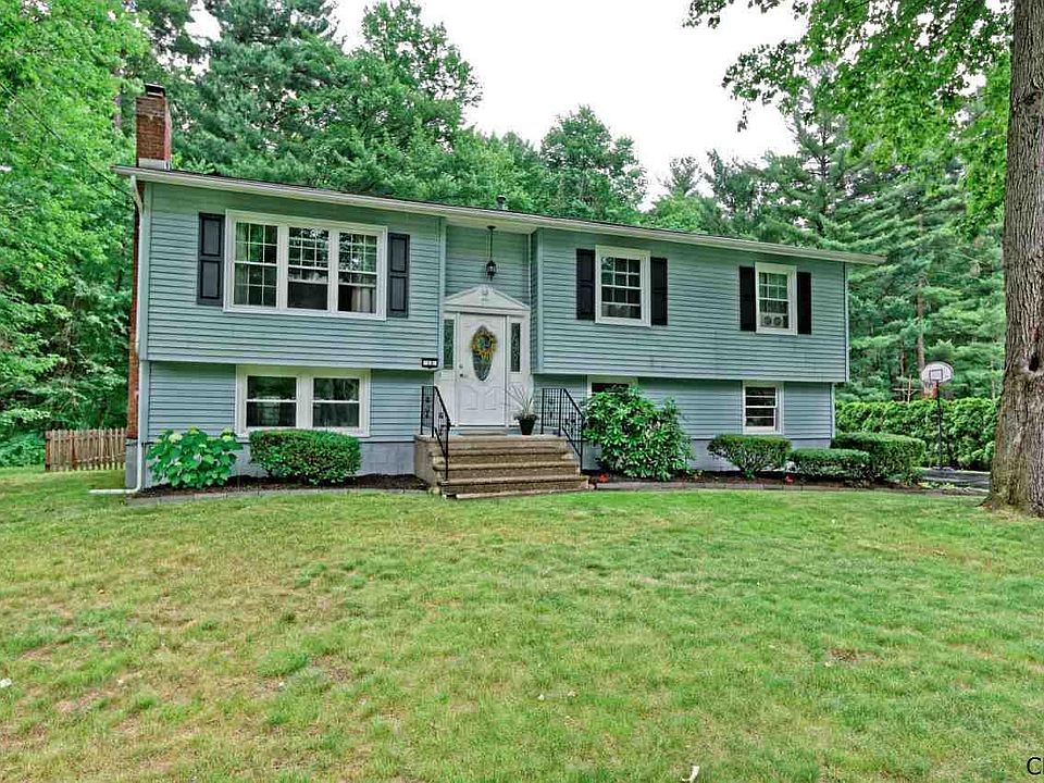 1st image of 13 Cambridge Ave