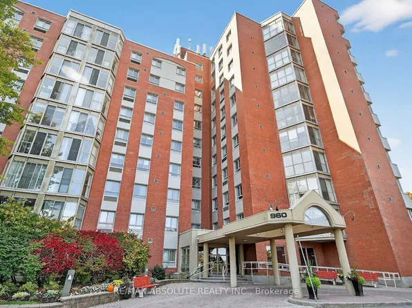 960 Teron Rd #315, Ottawa, ON K2K 2B6