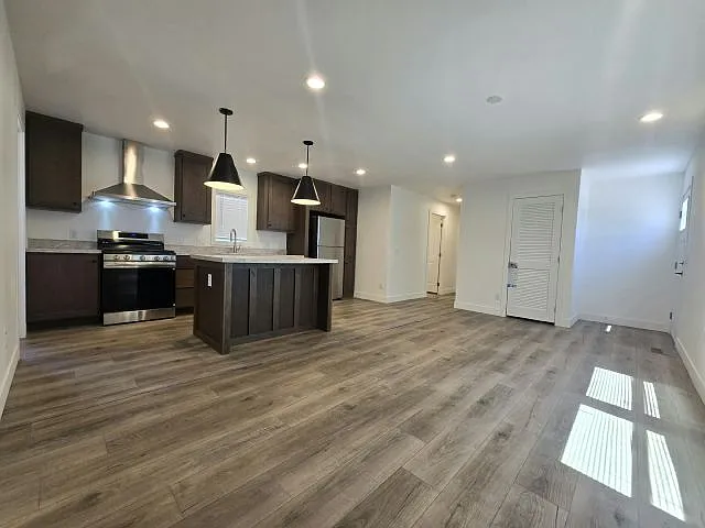 2038 Palm St #181 — Photo 4