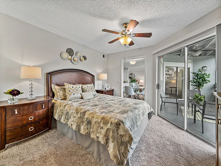 The Park at Portofino Apartments — Photo 25