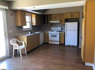 610A N Victoria Ave, Ventnor City, NJ 08406