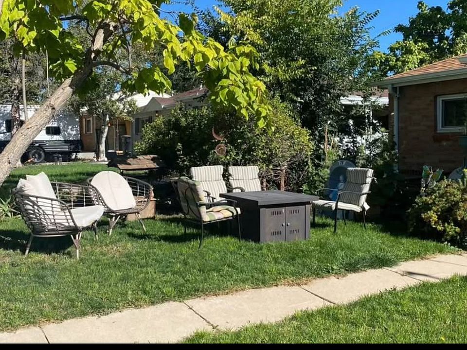 2nd image of 9290 Fir Dr