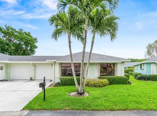 9865 Pecan Tree Drive #B, Boynton Beach, FL 33436