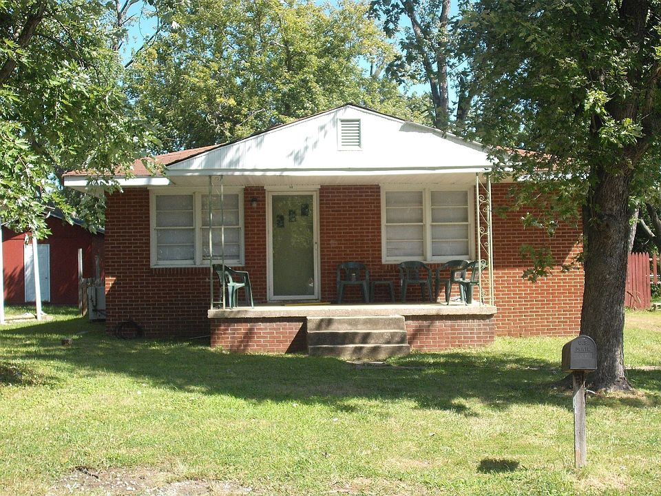 2nd image of 148 Highland Ave