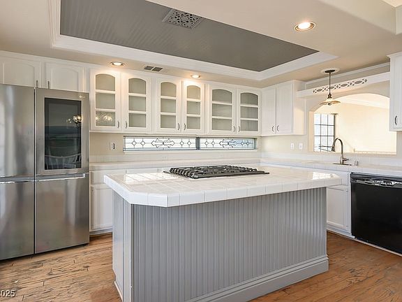 2nd image of 8896 Dove Cove Dr