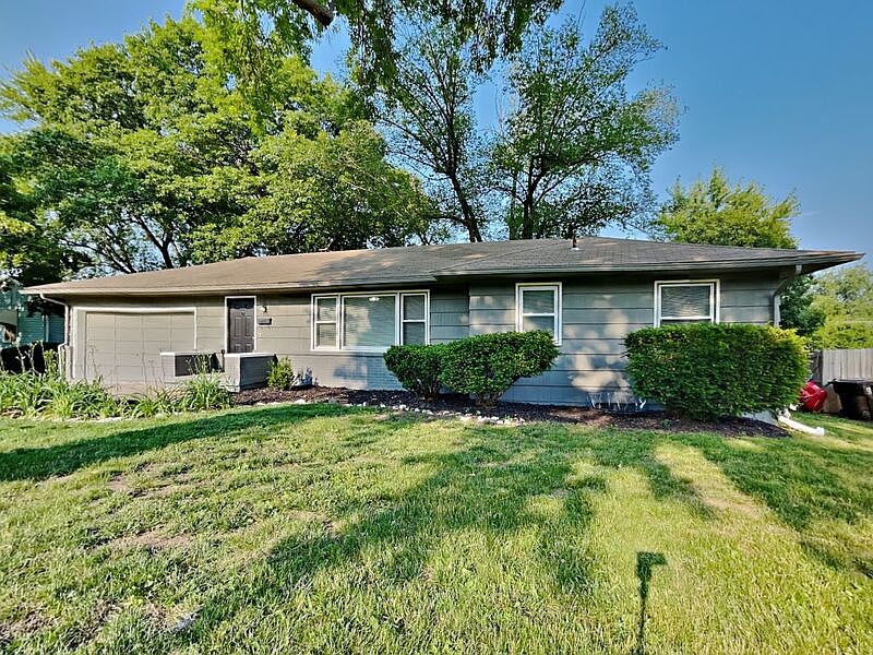 1st image of 3409 S Maywood Ct