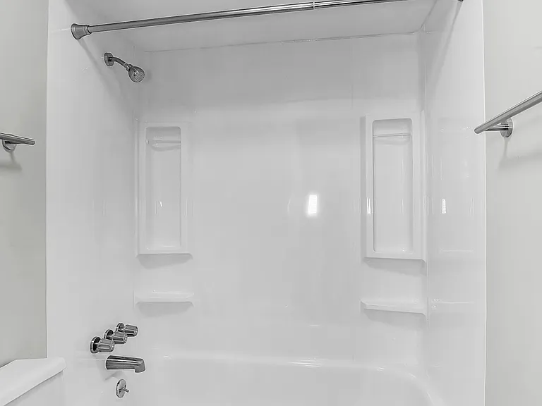 Thurber Square Apartments — Photo 21