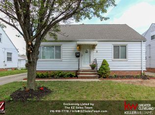 3751 W 210th St, Fairview Park, OH 44126