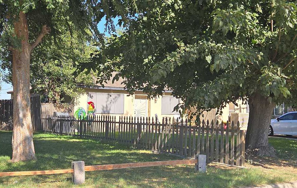2nd image of 278 N Berry Rd