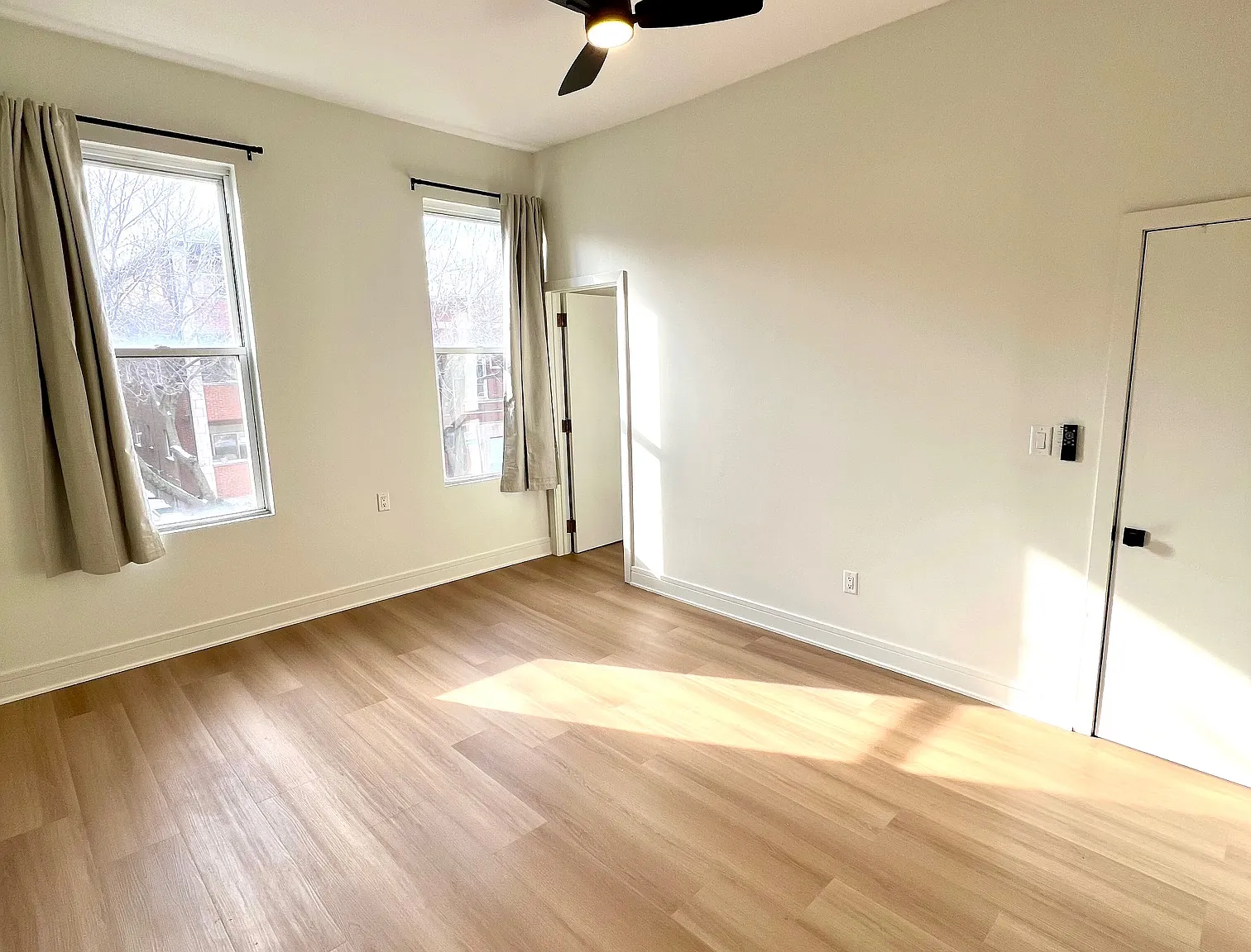 2 bed, 700 sqft, $1,500 — Photo 3