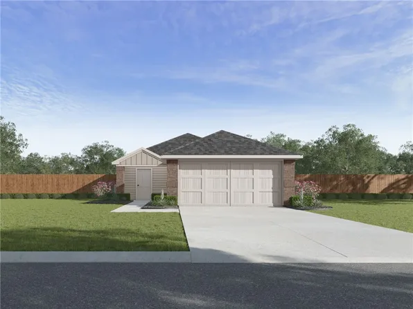 613 SW Benton Ave, Gravette, AR 72736