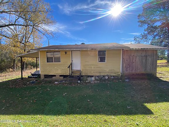 4th image of 2325 Lindsey Rd