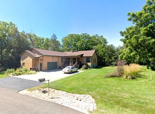 10915 Taft St, Richmond, IL 60071