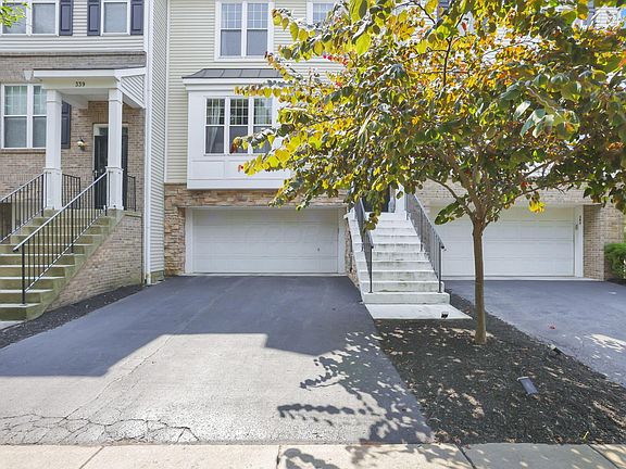 2nd image of 341 Hanton Way