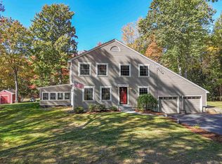 393 Chestnut Hill Rd, New Boston, NH 03070