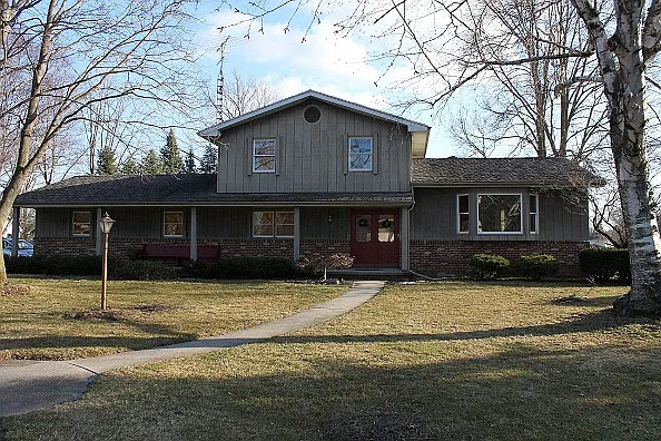 426 Brenot Ct photo 1