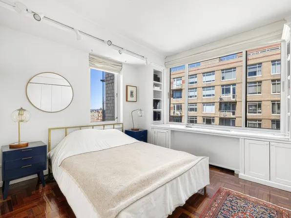 2373 Broadway image 11 of 12