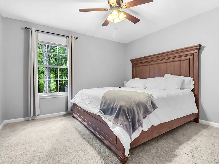 1497 Craig Dr — Photo 16