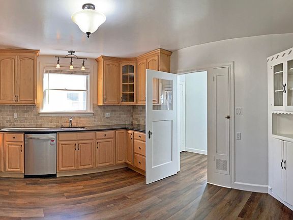 5th image of 1219 Sherwood Ave