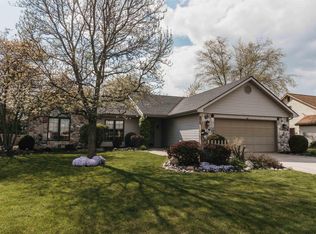 3834 Sugarhill Ct, New Haven, IN 46774