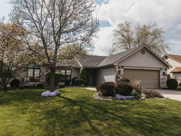 3834 Sugarhill Ct, New Haven, IN 46774