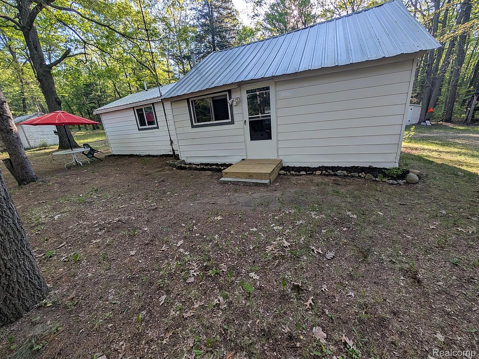 1st image of 3821 S Townline Rd