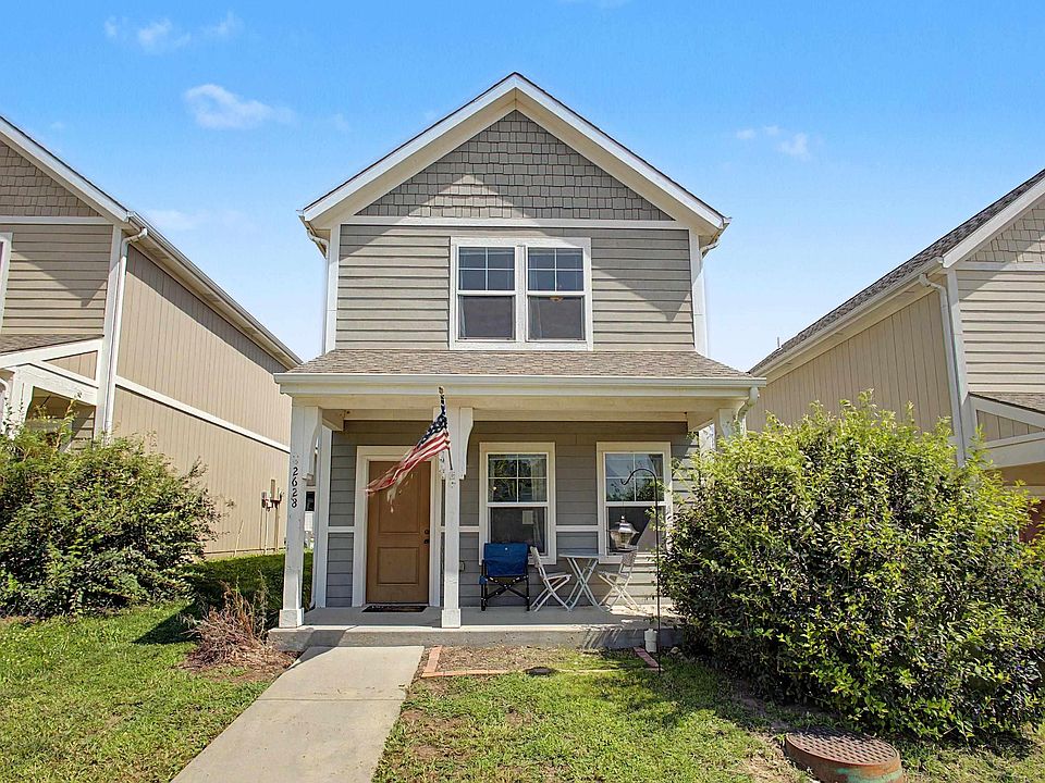 1st image of 2628 Valentine Ln