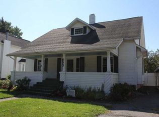 633 Holgate Ave, Defiance, OH 43512