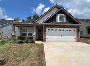 1116 Cleve Gosnell Ln, Spartanburg, SC 29303