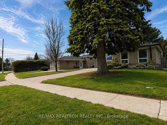 4th image of 802 Modlin Rd