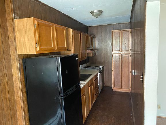4th image of 369 Heathland Dr
