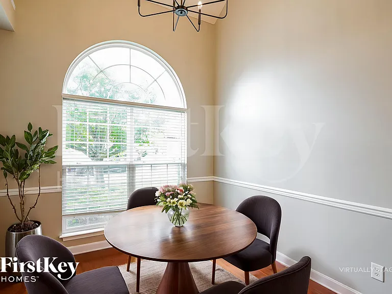 3200 Hidden Creek Dr — Photo 6