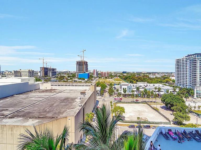 1750 N Bayshore Dr #1515 — Photo 14
