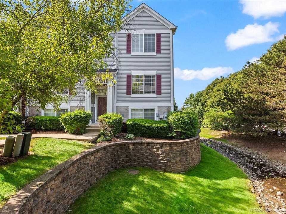 1st image of 119 Enclave Cir