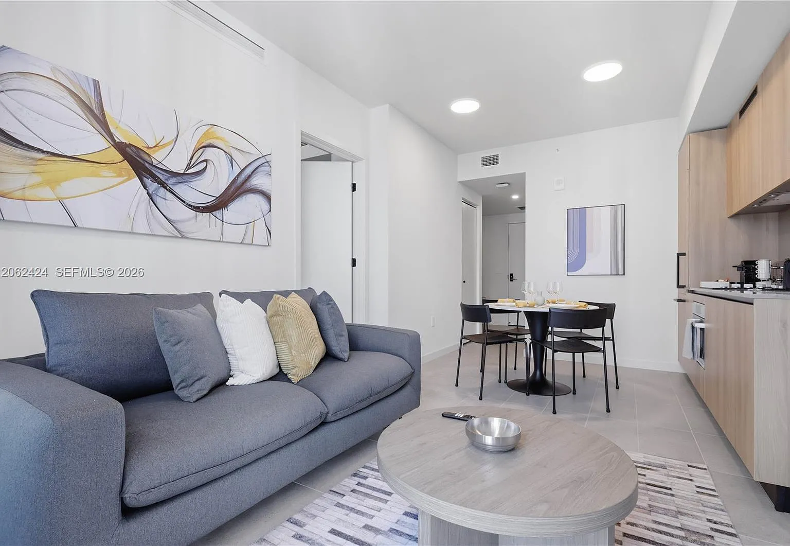 501 First Residences — Photo 4