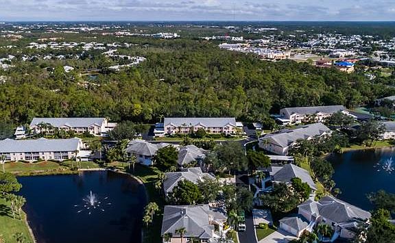 3rd image of 765 Wiggins Lake Dr #3-201