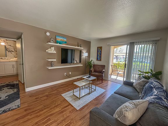 3rd image of 7885 W Flamingo Rd Unit 1092
