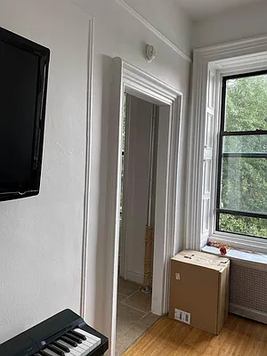 Rented by Delmark Realty LLC | media 16