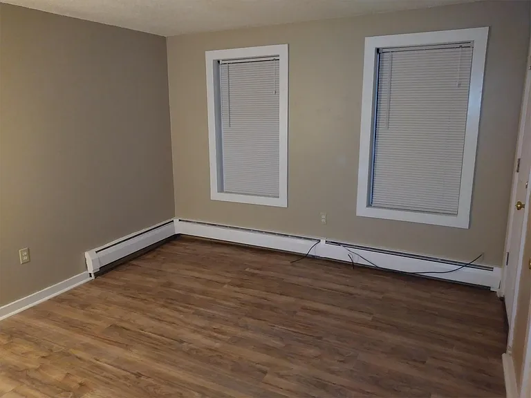 13-19 Martin St. - 17B — Photo 5