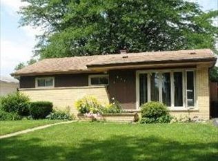 844 N Neva Ave, Addison, IL 60101