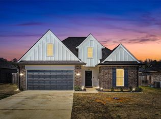 1104 Bayou Bay Ct, Frierson, LA 71027