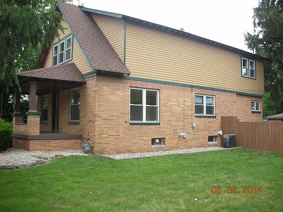 2nd image of 50 Van Dyke St