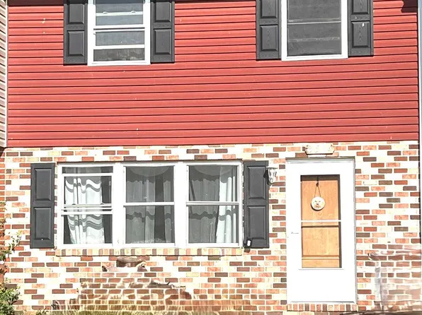 3544 Gregway Dr, Chambersburg, PA 17202