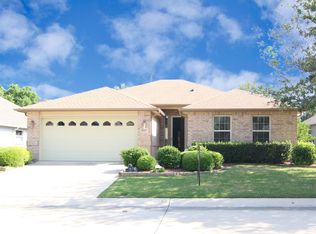 9605 Rivercrest Dr, Denton, TX 76207