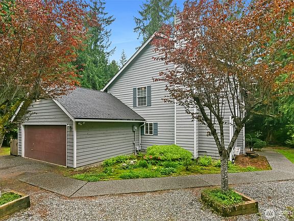 5th image of 7925 NE Sunnywoods Lane