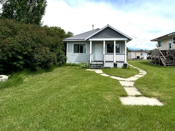 517 W Iris St, Rosemary, AB T0J 2W0
