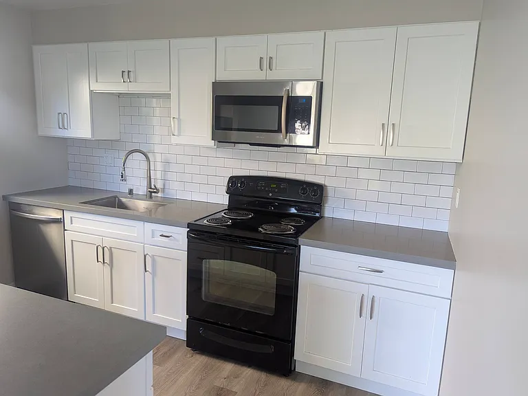 407 Orange St — Photo 11