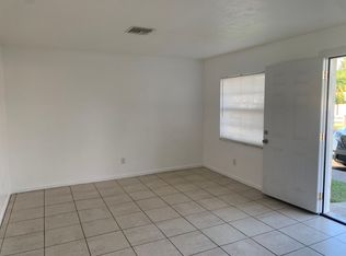 535 13th Pl #555-04, Vero Beach, FL 32960
