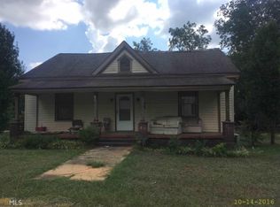 300 Hart Ave, Union Point, GA 30669