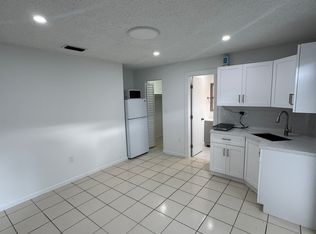 3211 SW 26th St #1, Miami, FL 33133